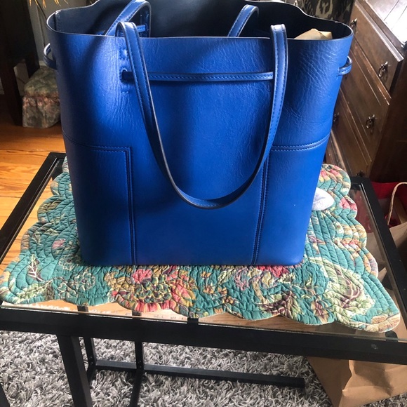 Tory Burch Blue Leather Tote Bag - Picture 3 of 7